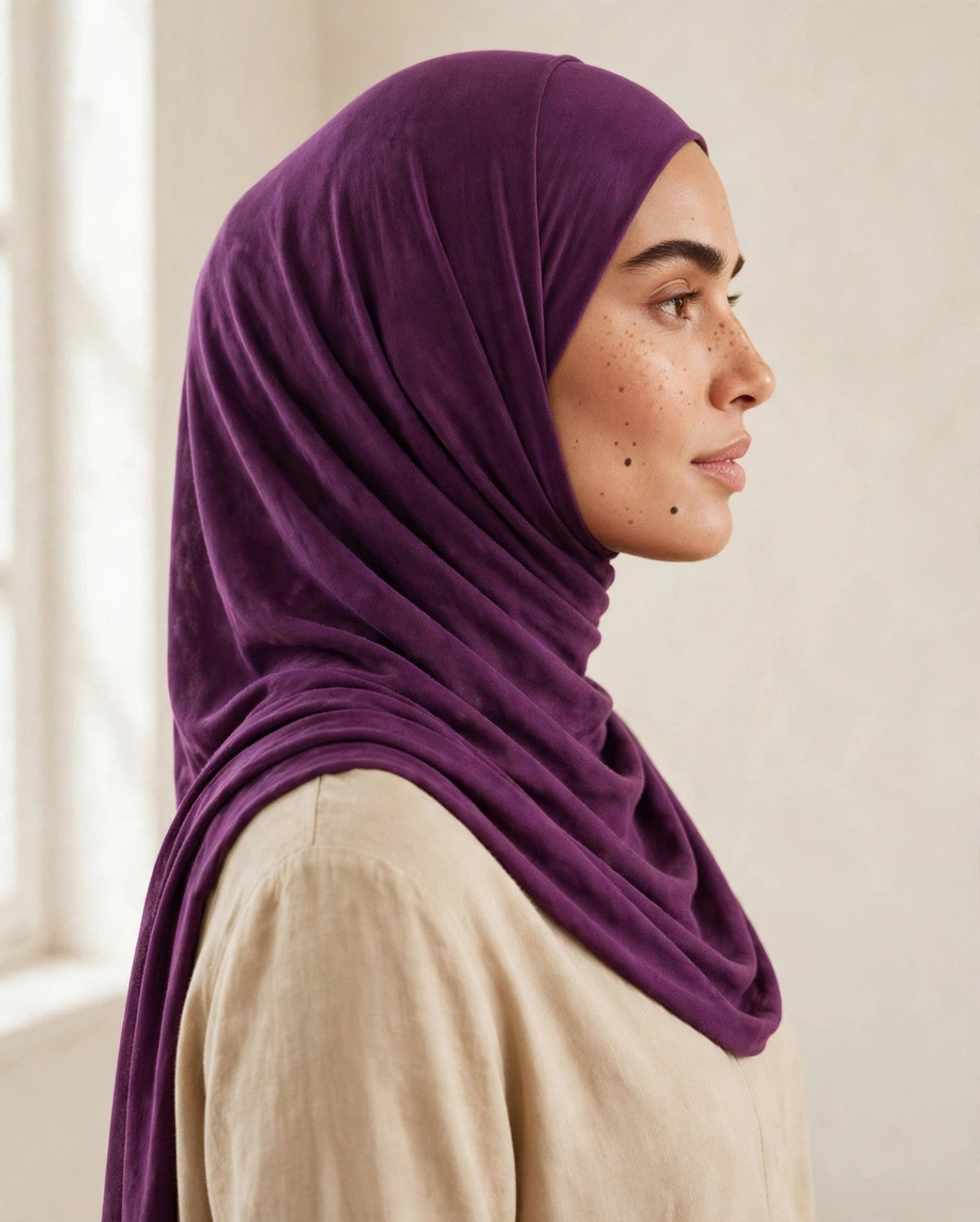 Purple #72 modal hijab photo 3