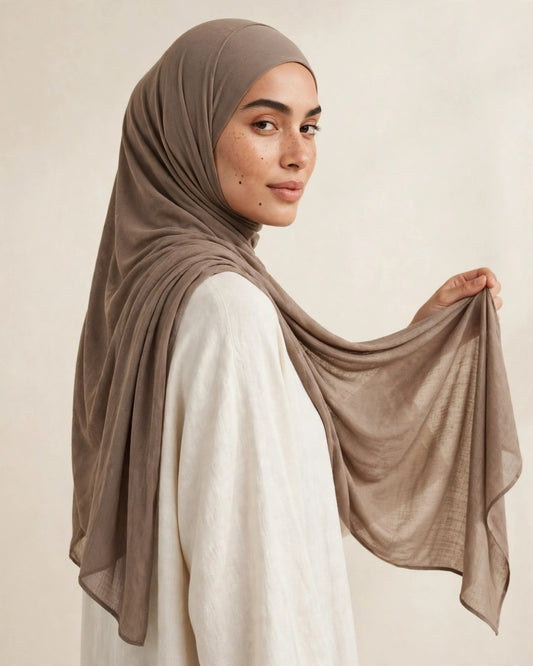 LUMA Signature Modal Taupe #25 — front styling